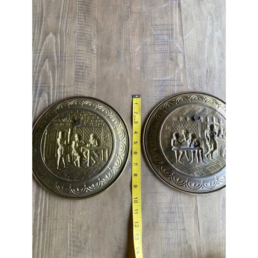 unbranded vintage pair